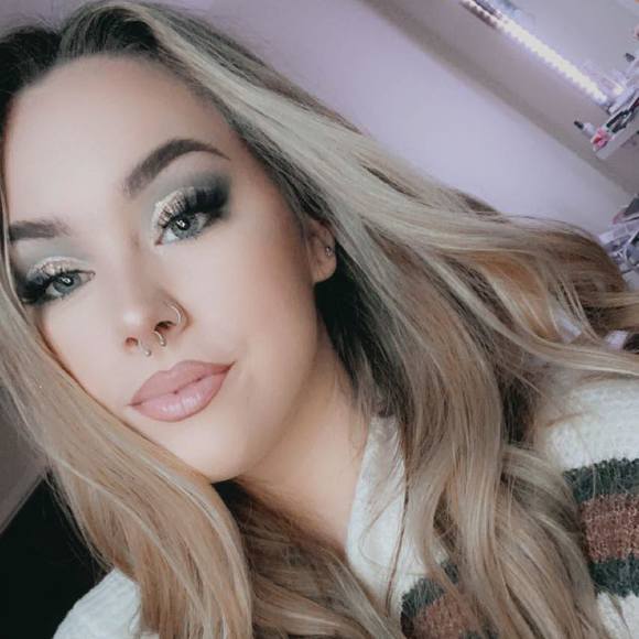 eitakthompson